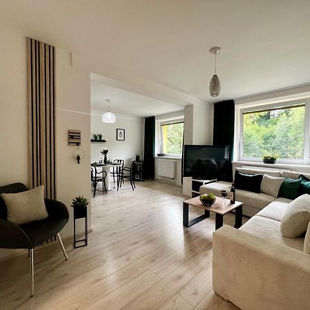 Apartmany New Forest Retreat - U Lesa, S Parkovanim, 300Mbit Internet Есеник Экстерьер фото