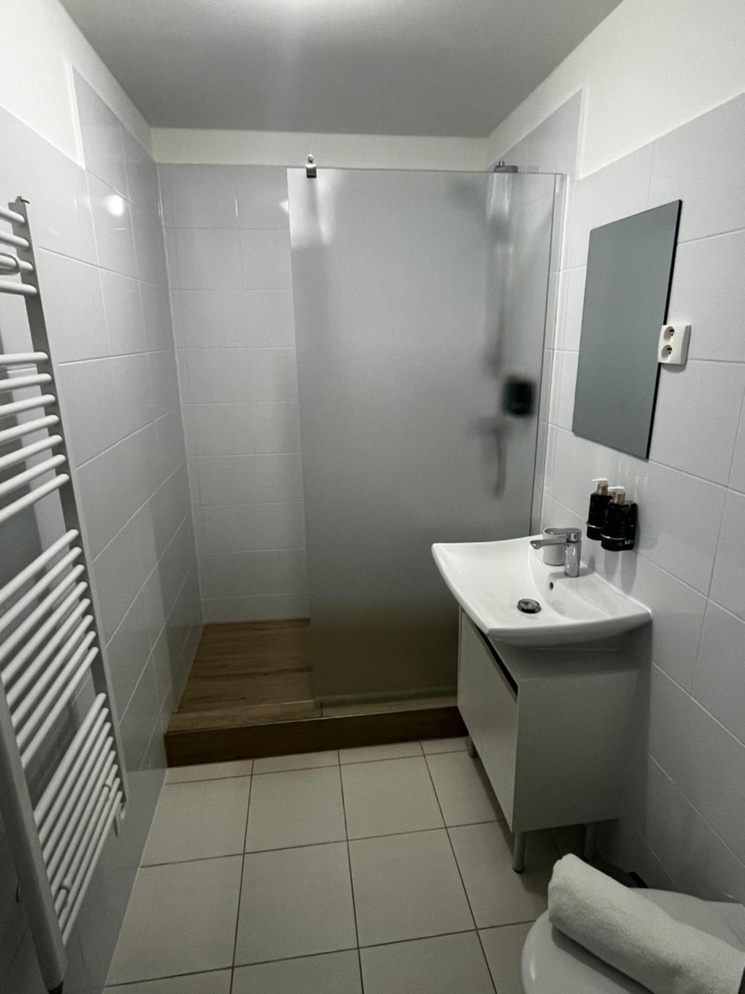 Apartmany New Forest Retreat - U Lesa, S Parkovanim, 300Mbit Internet Есеник Экстерьер фото